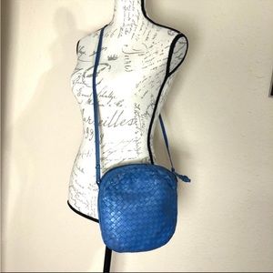 Vtg. Bottega Veneta cross bodybag